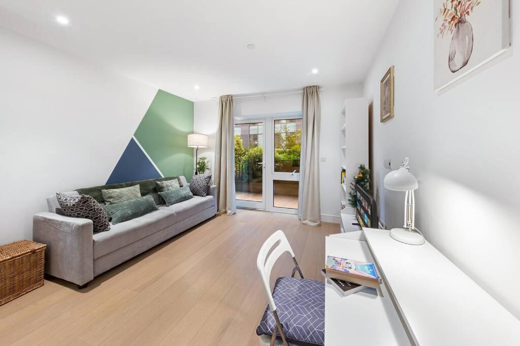 Bright Balcony Retreat Hammersmith Londra