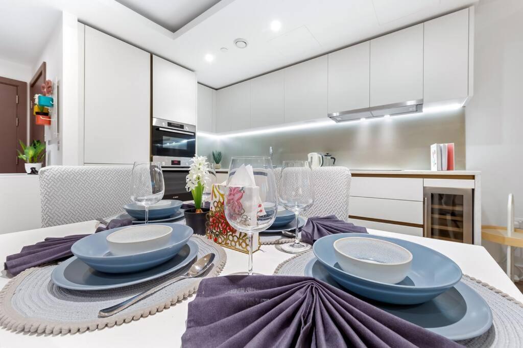 Appartamento Bright Balcony Retreat Hammersmith